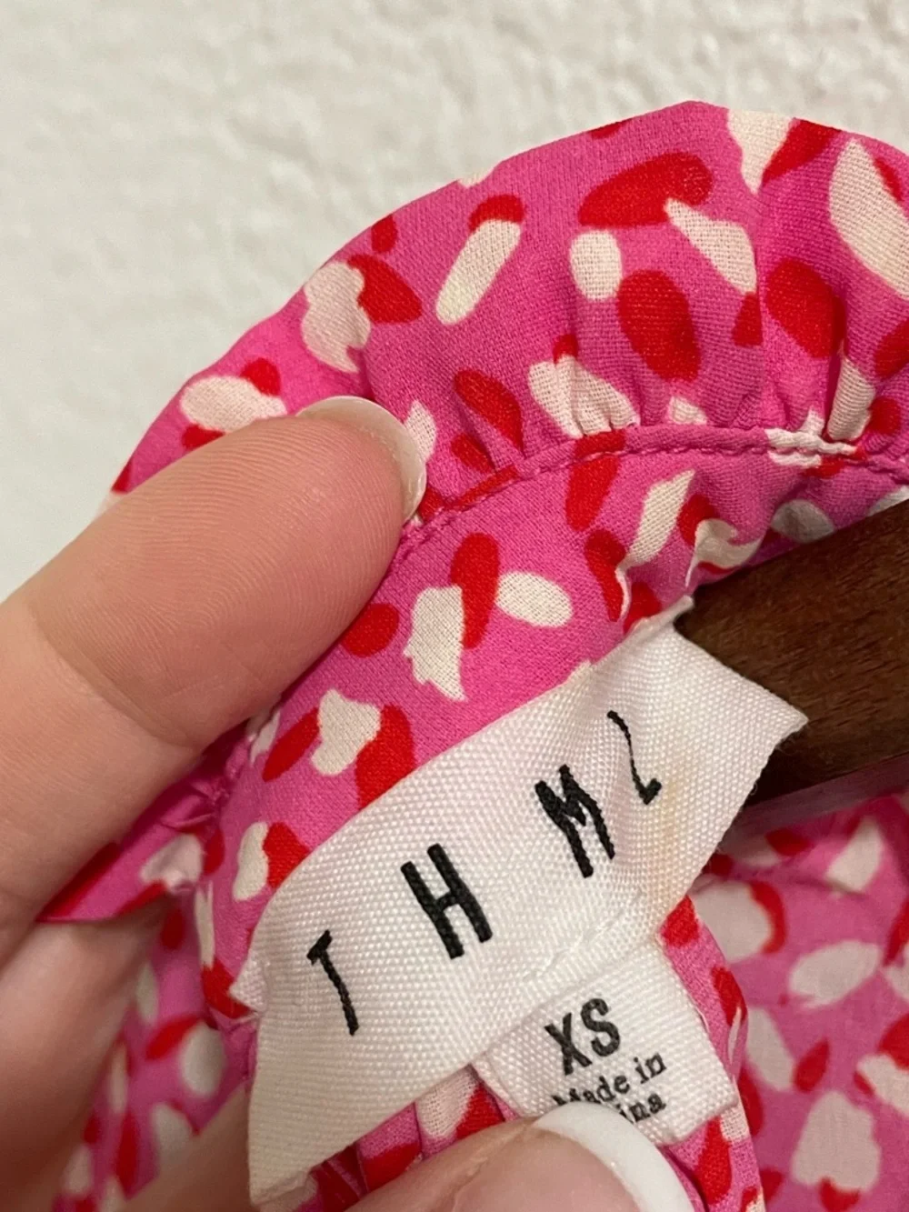 THML vibrant pink